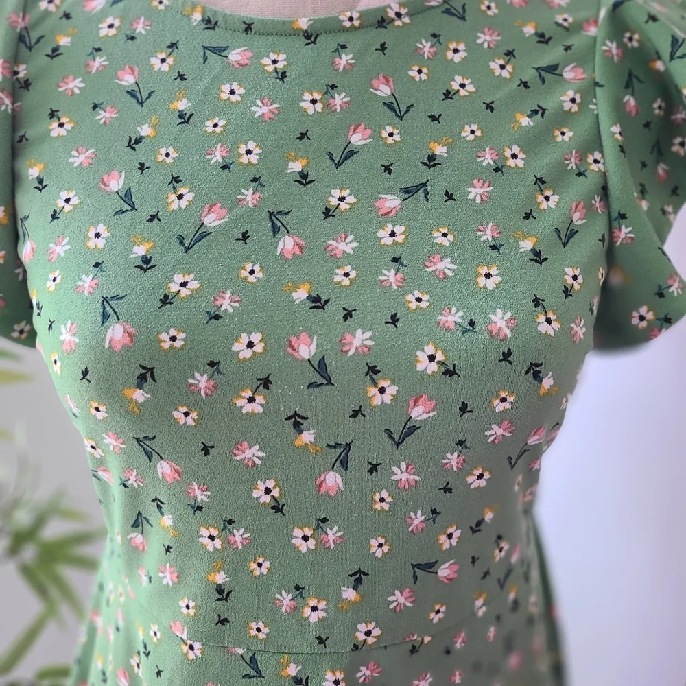 Mini dress - Picture 3 of 5